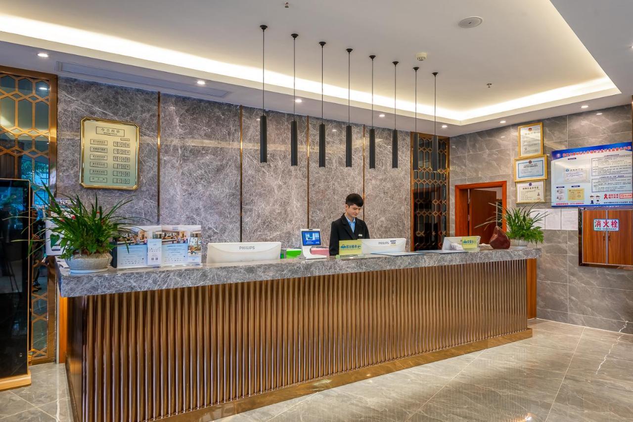 Days Hotel Yishun Guilin Dış mekan fotoğraf